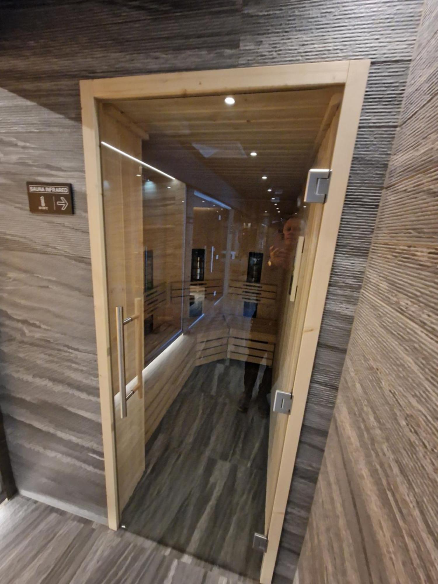 Apartment Porty C120 Kasprowicza Pool Sauna Parking Kolberg